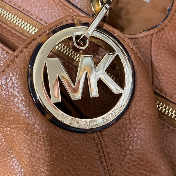 Michael Kors FULTON LARGE SHOULDER TOTE - Picture 6 of 15